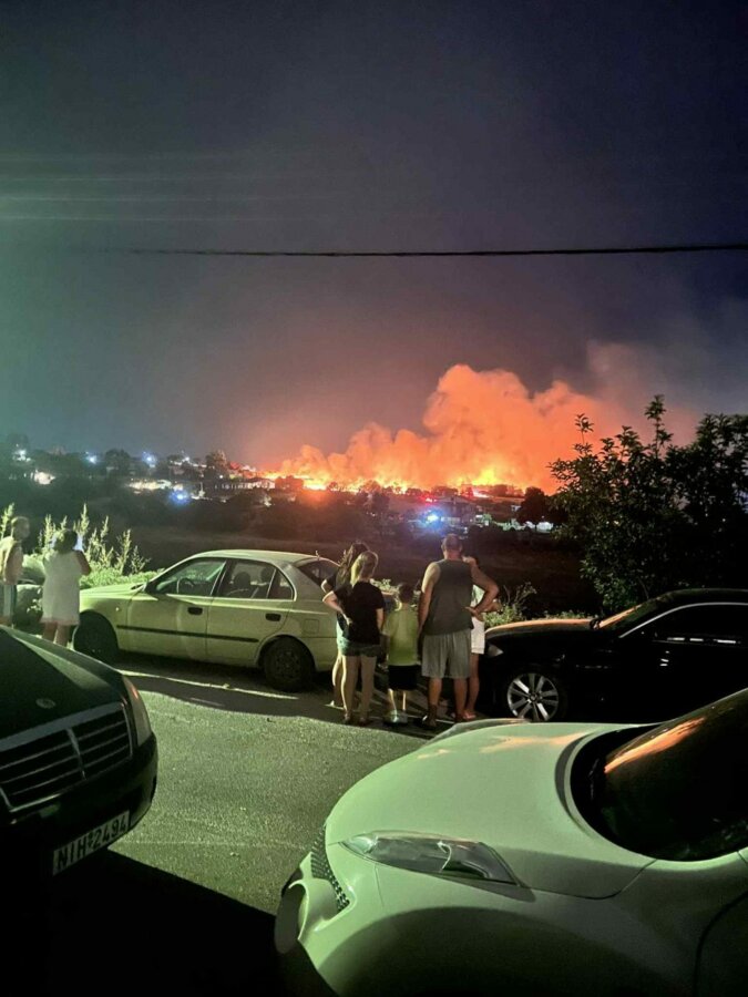 Θεσσαλονίκη: Μεγάλη φωτιά στον Λαγκαδά - Επιχειρούν ισχυρές δυνάμεις της πυροσβεστικής