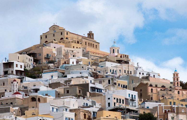 Η Σύρος προβάλλει τη δυναμική της ως πολιτιστικός προορισμός – News.gr