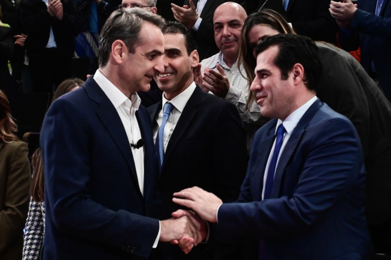 Υπουργός Μετανάστευσης ο Πλεύρης στη θέση του Βορίδη - Επιστρέφει στην κυβέρνηση ο Θεοχάρης