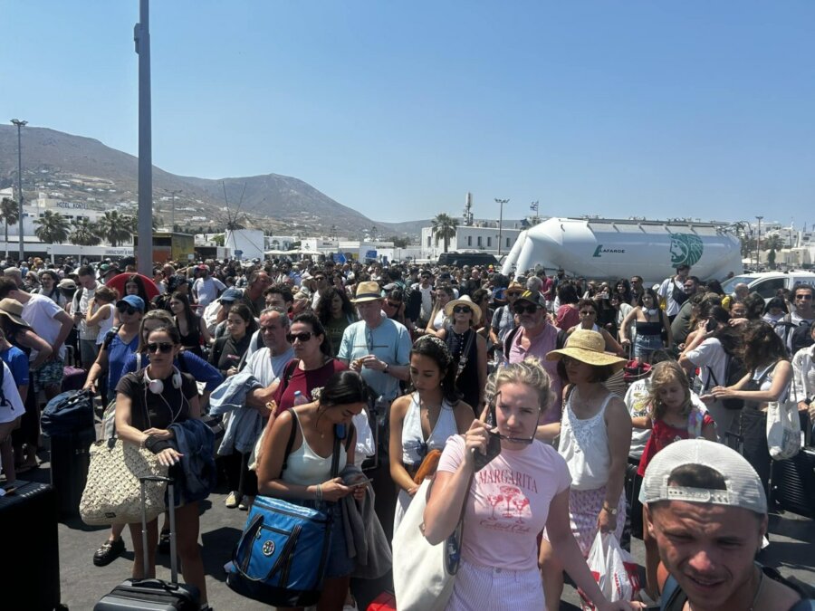 Νέο ατύχημα με πλοίο της Seajets στην Πάρο μετά τις καταγγελίες για έλλειψη μέτρων ασφαλείας - Βίντεο ντοκουμέντο