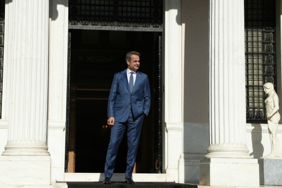 Στην ορκωμοσία των νέων μελών της κυβέρνησης τη Δευτέρα ο Μητσοτάκης – Ακολουθεί υπουργικό συμβούλιο