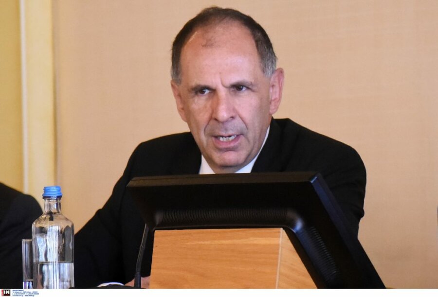 Συνομιλία Γεραπετρίτη με την νεοδιορισθέντα Παλαιστίνια ΥΠΕΞ
