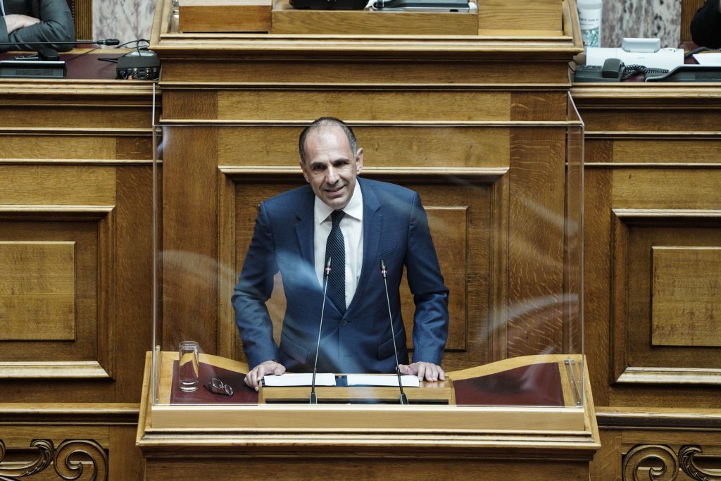 Γεραπετρίτης από Βουλή: Η Ελλάδα υποστηρίζει τις σχέσεις καλής γειτονίας με την Λιβύη