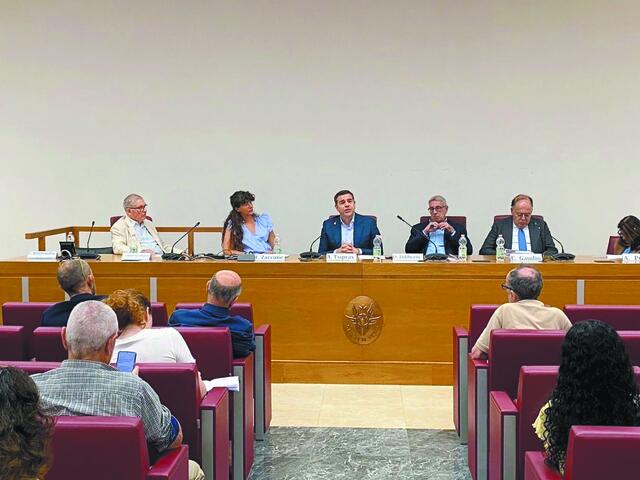 Κάλπες με εκπλήξεις