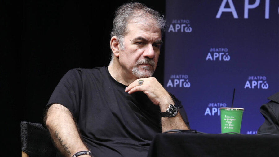 Δημήτρης Σταρόβας: Η συγκινητική επιστροφή του ηθοποιού στο θέατρο μετά το εγκεφαλικό επεισόδιο - «Η τέχνη είναι ο δρόμος μου»