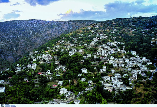 Δόμηση σε οικισμούς κάτω των 2000 κατοίκων – Κ. Μητσοτάκης: Στη συντριπτική πλειοψηφία διατηρούνται τα υφιστάμενα όρια