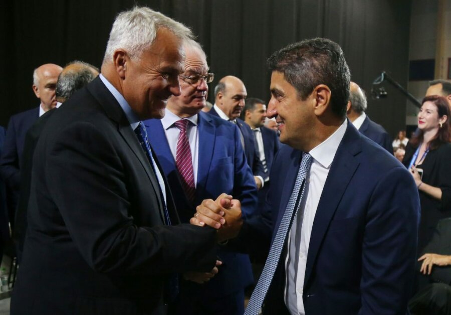 Με (και χωρίς) λόγια: Εμφάνιση Βορίδη και Αυγενάκη στα social media