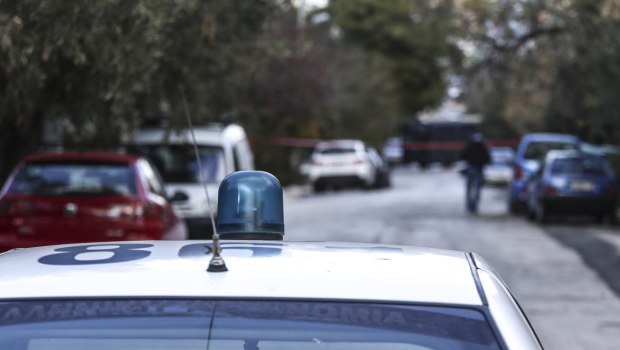 Εξαφανίστηκε ο άνδρας που είχε ταμπουρωθεί στο σπίτι του στην Μεγαλόπολη για να αποφύγει την σύλληψη