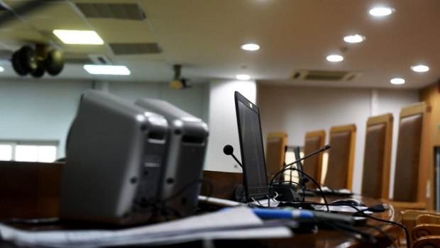 Ελεγκτικό Συνέδριο: «Κίτρινες κάρτες» σε δημόσιες συμβάσεις - Περιπτώσεις που «βγάζουν μάτι» 