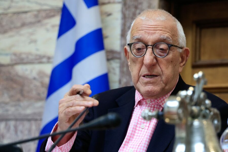 Ν. Κακλαμάνης: Η Βουλή δεν θα κλείσει για να παραγραφούν αδικήματα