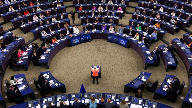 Βόρεια Μακεδονία: Αφαιρείται η «μακεδονική εθνική ταυτότητα και γλώσσα» από την Εκθεση Προόδου της ΕΕ