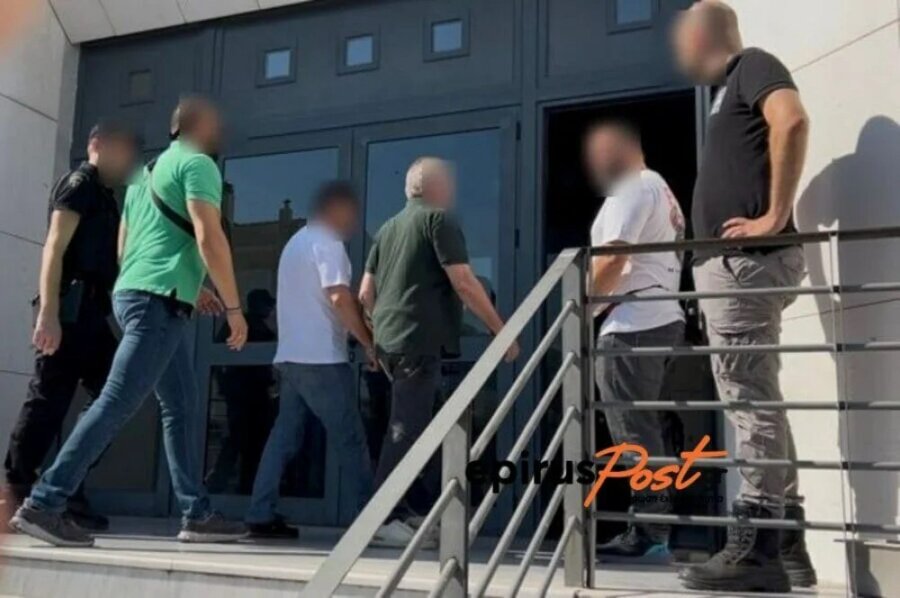 Θεσπρωτία: Πώς λειτουργούσε κύκλωμα στο Τελωνείο Μαυρομματίου - Βαριές κατηγορίες στους 14 τελωνειακούς