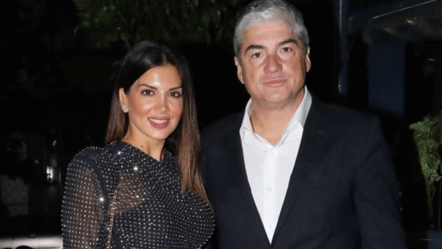 Σταματίνα Τσιμτσιλή: Γενέθλια για τον σύζυγό της, Θέμη Σοφό - Τα δώρα από τα παιδιά του
