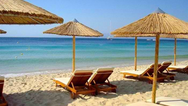 Χαλκιδική: Σφράγισαν beach bar που λειτουργούσε χωρίς άδεια - «Βροχή» οι καταγγελίες στo MyCoast