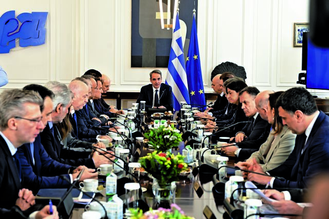 Το αδειανό πουκάμισο της μεταρρύθμισης