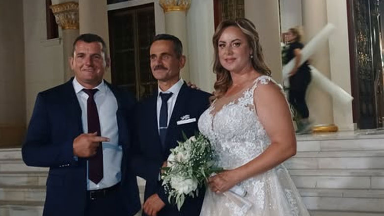 Γιάννης Παπαθανάσης: Παντρεύτηκε ο «Σταύρακας» από το «Καφέ της Χαράς»