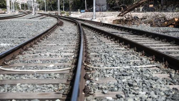 Καπνοί σε τρένο που εκτελούσε το δρομολόγιο Θεσσαλονίκη - Αιγίνιο