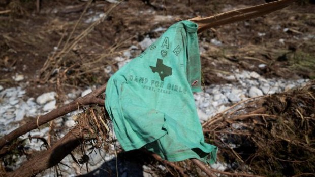 Τέξας: Για τουλάχιστον 161 αγνοούμενους κάνει λόγο ο κυβερνήτης, πέρα από την εκατόμβη