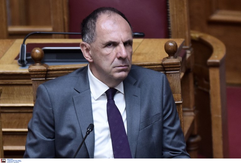 Γεραπετρίτης: Προϊδεάζει για σκληρότερα μέτρα κατά μεταναστών – Τι είπε για την πόρτα Χαφτάρ σε Πλεύρη και ΕΕ