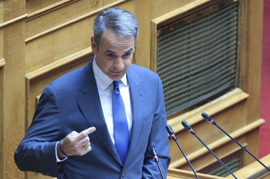 Κ. Μητσοτάκης στη Βουλή: Η δίοδος προς την Ελλάδα κλείνει – Τα μέτρα για το μεταναστευτικό
