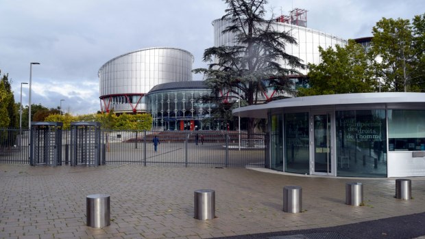 Μαρίν Λεπέν: Το ΕΔΑΔ απέρριψε προσφυγή της για να ανακτήσει το δικαίωμα του εκλέγεσθαι