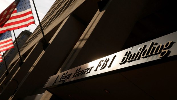 FBI: Το «κόλπο» του FBI για να ελέγχει την αφοσίωση των αξιωματούχων του και στο βάθος ο Τραμπ