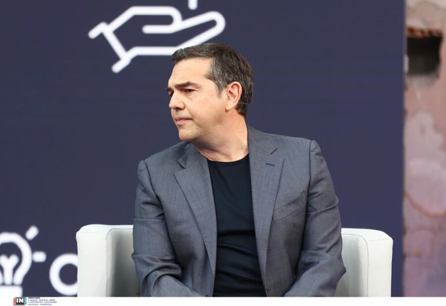 Ακονίζουν μαχαίρια για το rebranding Τσίπρα