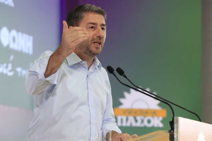 ΠΑΣΟΚ: Άνω-κάτω για το «παρών» στην τροπολογία Πλεύρη – Επιθέσεις, εσωκομματικά «καρφιά» και αμηχανία