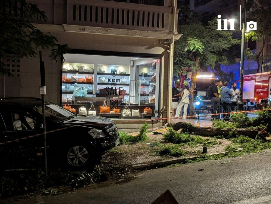 Τροχαίο στο Κολωνάκι: Πώς έγινε - 12 τραυματίες, συνελήφθη ένας 35χρονος
