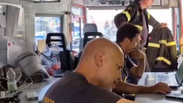 Ιταλία: Αίσιο τέλος στις έρευνες για τον εντοπισμό του 5χρονου Αλέν που είχε εξαφανιστεί από κάμπινγκ
