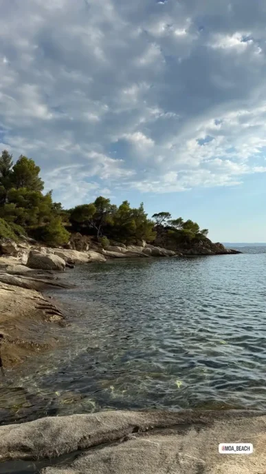Ιωάννα Τούνη: Μονοήμερη εκδρομή στη Χαλκιδική μαζί με τους φίλους της - Φωτογραφίες