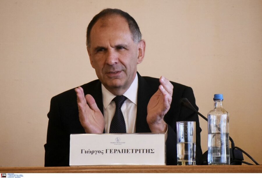 Μετ’ εμποδίων η δεύτερη αποστολή Γεραπετρίτη στη Λιβύη