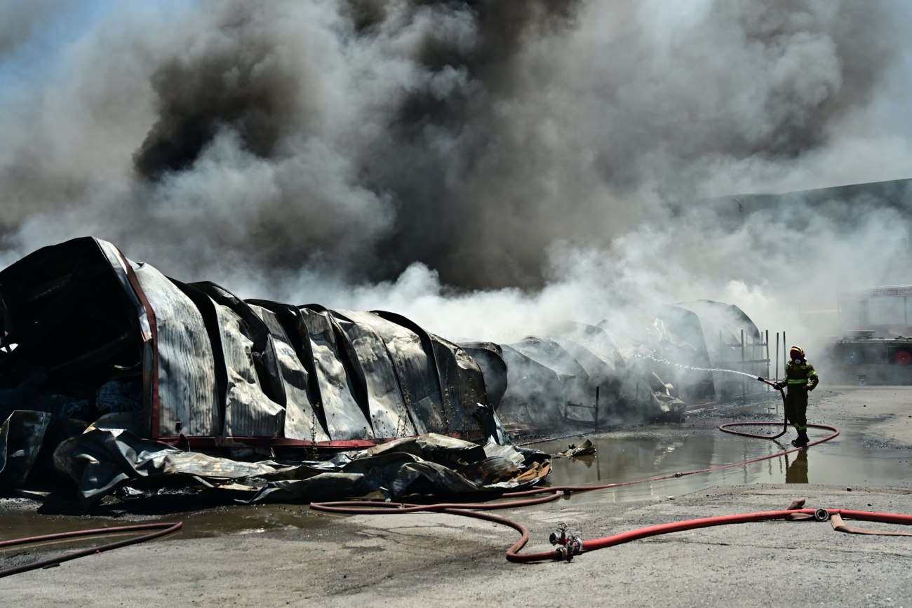 Πόσο επικίνδυνες είναι οι φωτιές σε χώρους ανακύκλωσης - Οι κίνδυνοι για την υγεία
