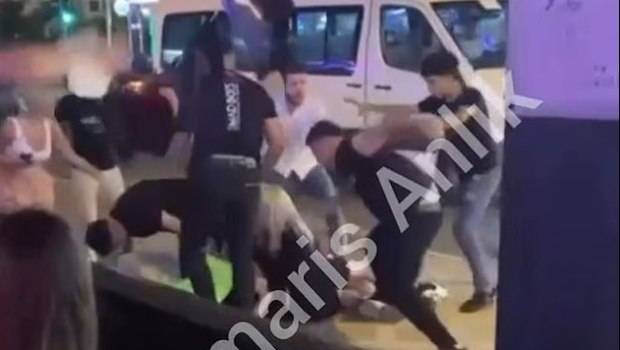 Τουρκία: Πορτιέρηδες χτυπούν ανελέητα γυναίκες τουρίστριες στο Μαρμαρά (σκληρό βίντεο)