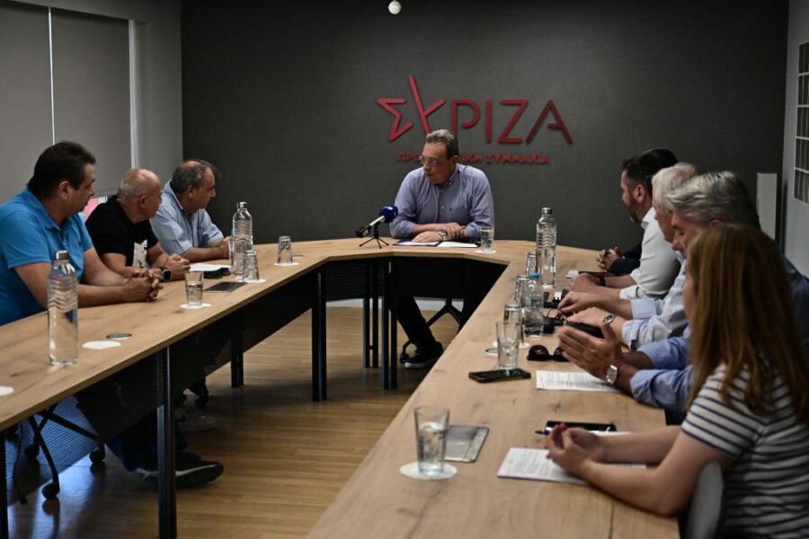 Φάμελλος: «Η ΝΔ μέσω των ΕΑΣ χαρίζει τον ελληνικό στρατό σε σλοβακική εταιρεία»