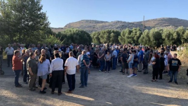 Κρήτη: Χωρίς παρατράγουδα η συγκέντρωση διαμαρτυρίας για τη δημιουργία δομής μεταναστών στο στρατόπεδο Ζωγραφάκη