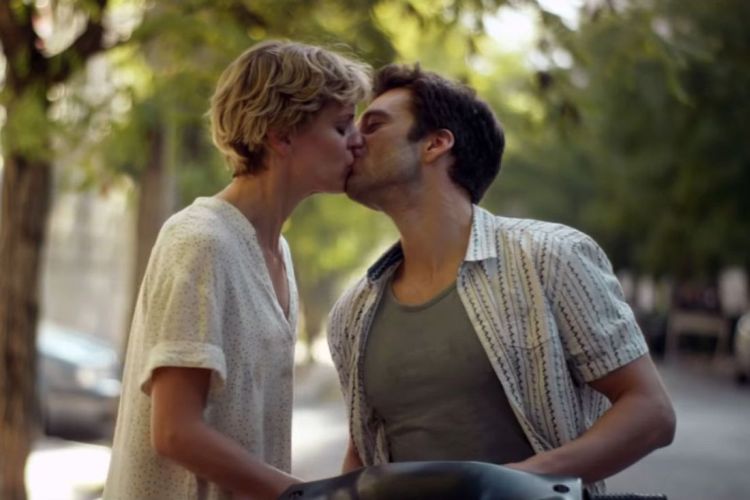 Looking for summer love ή κάτι παραπάνω