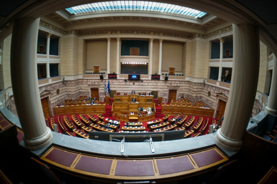 Σε δημόσια διαβούλευση το νομοσχέδιο για την μετανάστευση