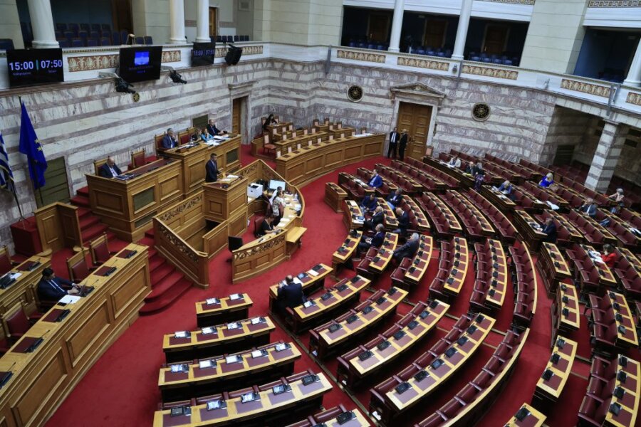 Υπέρψηφίστηκε από την Επιτροπή της Βουλής το νομοσχέδιο για τις τροποποιήσεις στον Κώδικα Πολιτικής Δικονομίας