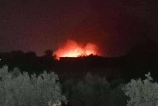 Φωτιά στην περιοχή Τούτουλη στα Μέγαρα