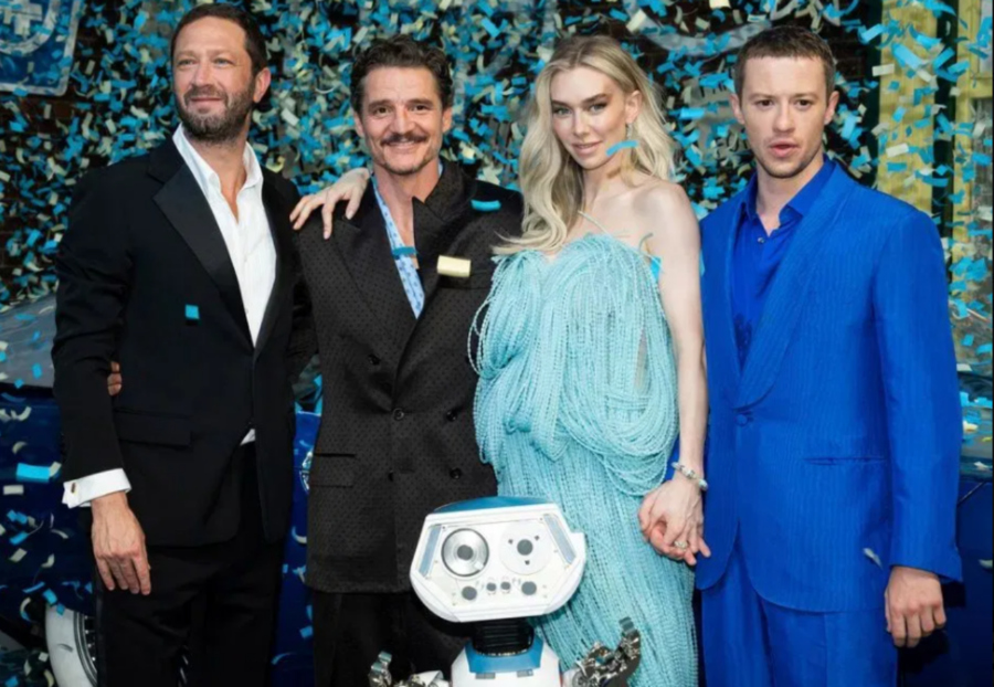 “The Fantastic Four”: Οι πρωταγωνιστές της ταινίας στο Λονδίνο για την πρεμιέρα