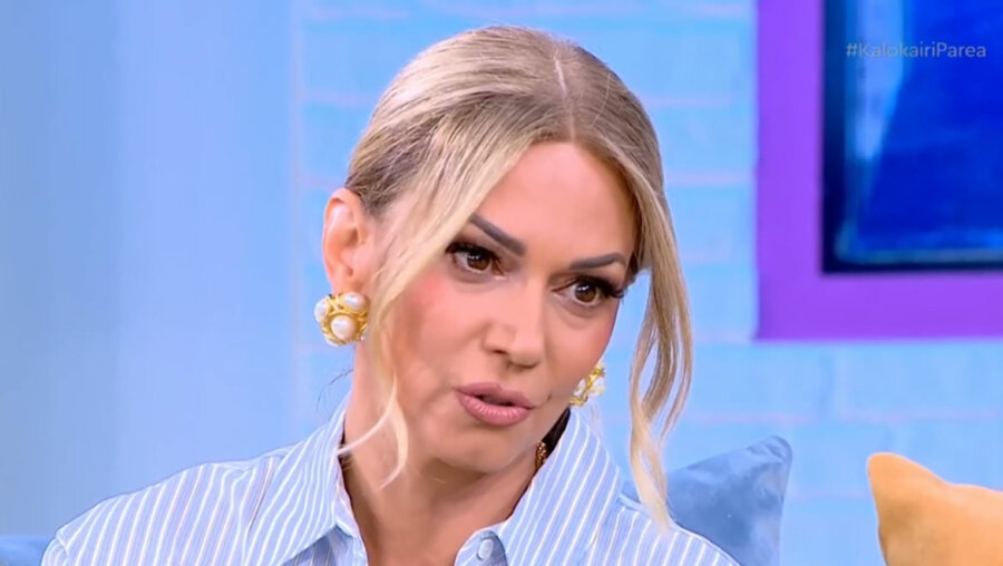 Έλλη Κοκκίνου: Η σπάνια αναφορά στον 17χρονο γιο της