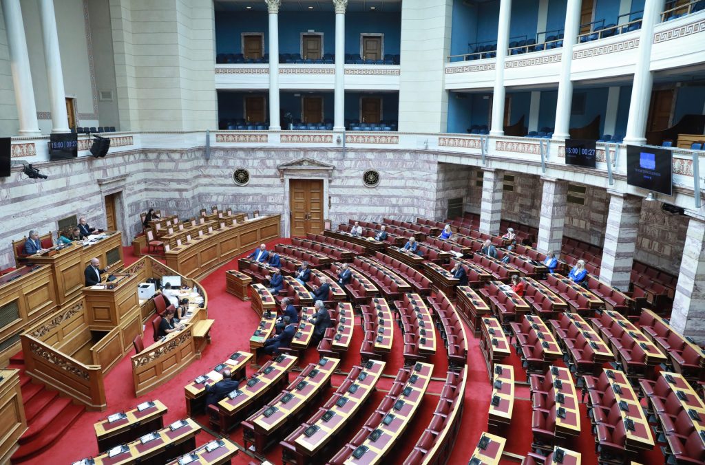 Νεα Δημοκρατία: Εθνικά και ΟΠΕΚΕΠΕ δοκιμάζουν την κομματική συνοχή
