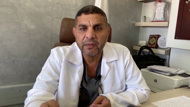 Δυνάμεις του Ισραήλ απάγουν τον επικεφαλής νοσοκομείων της Γάζας και σκοτώνουν δημοσιογράφο