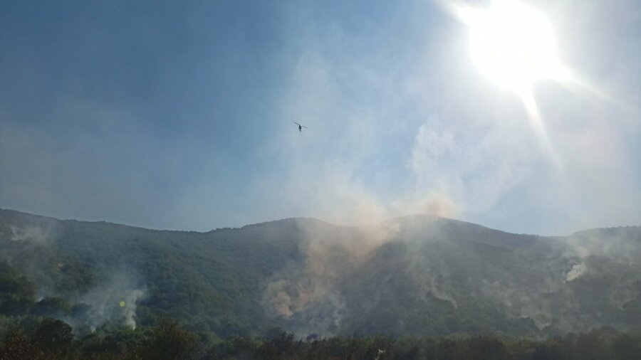 Σε ύφεση η φωτιά στη Φλώρινα – Ενισχύθηκαν οι πυροσβεστικές δυνάμεις