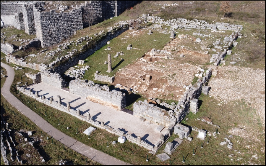 apopsi-tou-vouleytiriou-ston-arxaiologiko-xoro-tis-dodonis-1