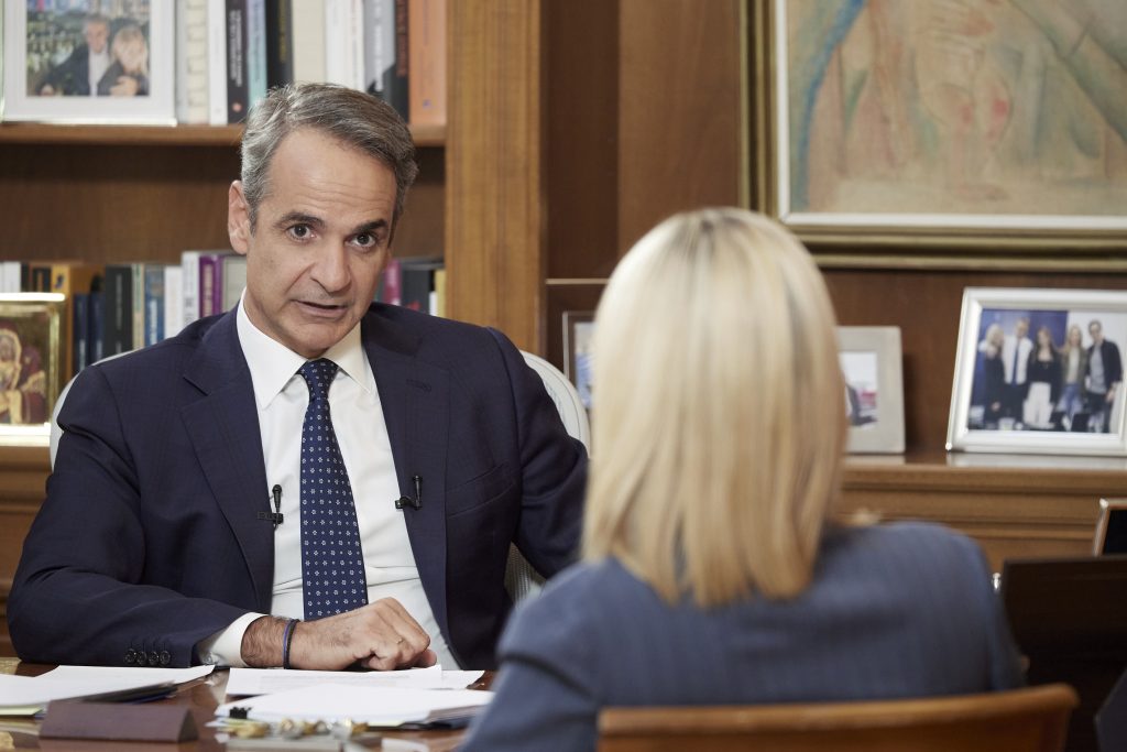 Μητσοτάκης: «Εκτός ΝΔ αν καταδικαστεί ο κ. Καραμανλής» – Τι είπε για Αντώνη Σαμαρά και Κώστα Καραμανλή