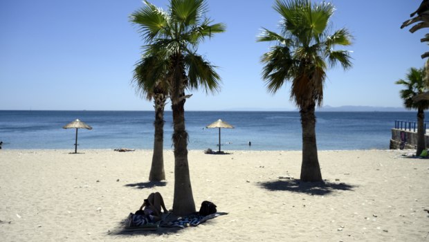 Παλαιό Φάληρο: Έκκληση του Λιμενικού για πληροφορίες γύρω από το νεκρό κορίτσι σε παραλία στην Εδεμ