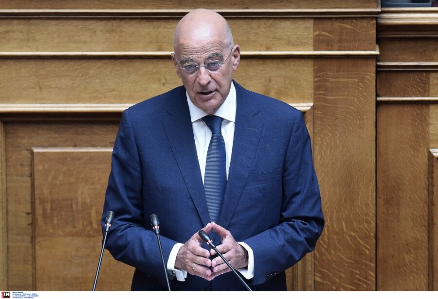 Εχαναν 800.000 ευρώ το χρόνο για μένει στρατιωτικός σε πολυκατοικία στο Κολωνάκι – Τι αποκάλυψε ο Δένδιας στη Βουλή