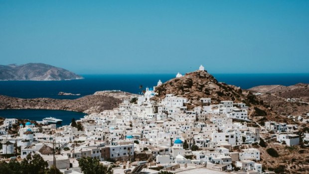 Το ελληνικό νησί «έκπληξη» που ξεχώρισαν τα διεθνή ΜΜΕ
